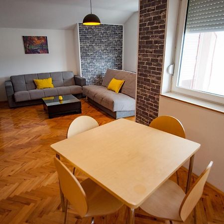 Gevgelija Downtown Apartment Екстер'єр фото
